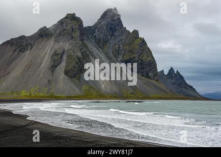 Vestrahorn, Island im Winter. Stockfoto