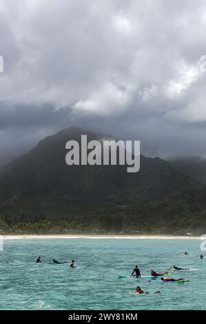 Surfer in Hanalei Bay, Kauai. Stockfoto