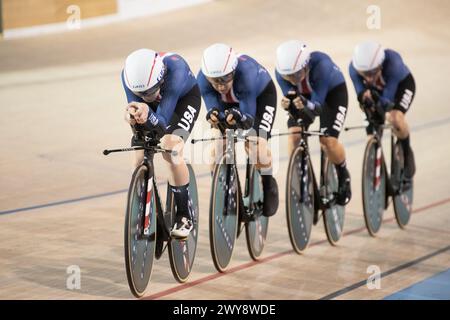 Los Angeles, Kalifornien, USA. April 2024. Das US-Team Pursuit gewinnt die Goldmedaille im Team Pursuit Final Credit: Casey B. Gibson/Alamy Live News Stockfoto