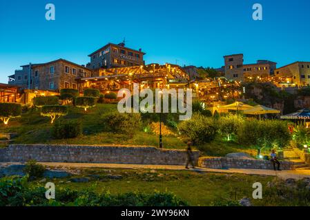 Ulcinj, Montenegro, 6. Juli 2023: Sonnenuntergang der Festung Kalaja in Ulcinj, Montenegro Stockfoto