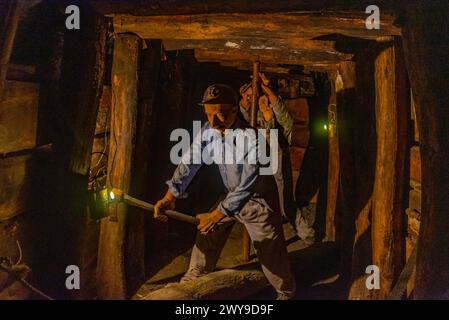 Idrija, Slowenien, 28. Juni 2023: Anthony's Shaft Mining Museum in Idrija, Slowenien Stockfoto