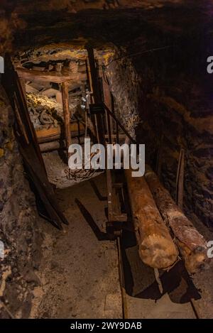 Idrija, Slowenien, 28. Juni 2023: Anthony's Shaft Mining Museum in Idrija, Slowenien Stockfoto