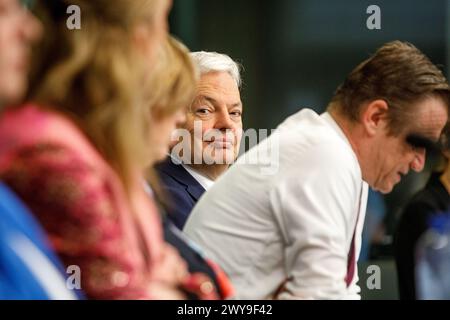 Brüssel, Belgien April 2024. HERR Didier Reynders, der auf einer Hybrid-Pressekonferenz von Europol vorgestellt wurde, um am Donnerstag, den 4. April 2024 in Brüssel einen Bericht über die bedrohlichsten kriminellen Netze in der Europäischen Union zu präsentieren. BELGA FOTO HATIM KAGHAT Credit: Belga News Agency/Alamy Live News Stockfoto