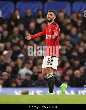 London, Großbritannien. April 2024. Bruno Fernandes (MU) beim Spiel Chelsea gegen Manchester United am 4. April 2024 in Stamford Bridge, London, UK. Quelle: Paul Marriott/Alamy Live News Stockfoto