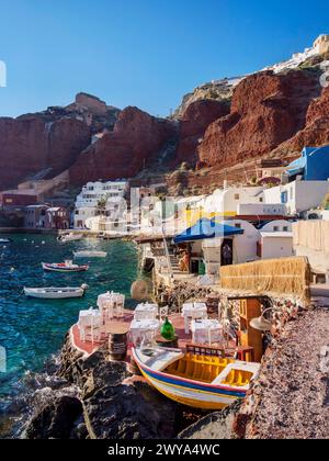 Taverne in Ammoudi Bay, Oia Village, Santorini Thira Island, Kykladen, griechische Inseln, Griechenland, Europa Urheberrecht: KarolxKozlowski 1245-3561 Stockfoto