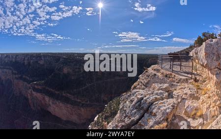 Der Trailview überblickt East Vista am Südrand des Grand Canyon, gleich neben der Hermit Road, Grand Canyon, UNESCO-Weltkulturerbe, Arizona, Vereinigte Staaten von Stockfoto