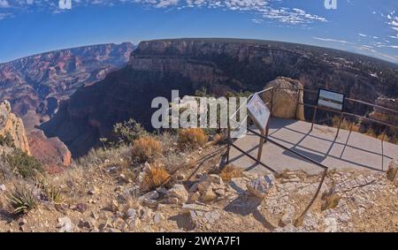 Der Trailview überblickt East Vista am Südrand des Grand Canyon, gleich neben der Hermit Road, Grand Canyon, UNESCO-Weltkulturerbe, Arizona, Vereinigte Staaten von Stockfoto