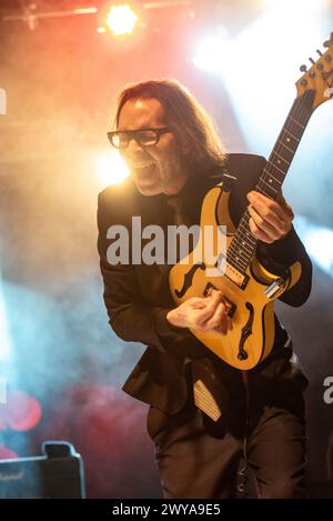 3. April 2024: Mr. Big Gitarrist Paul Gilbert spielt ein Konzert in Mailand Stockfoto