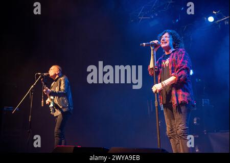3. April 2024: Mr. Big Sänger Eric Martin und Bassist Billy Sheehan spielen ein Konzert in Mailand Stockfoto
