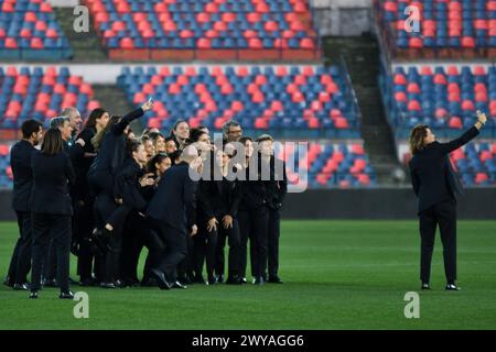 Cosenza, Italien. April 2024. Italiens Team während des Europameisterspiels der Frauen 2025 Italien gegen uns Niederlande im Gigi Marulla Stadium in Cosenza, Italien am 5. April 2024 (Andrea Rosito/SPP) Credit: SPP Sport Press Photo. /Alamy Live News Stockfoto