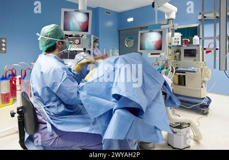 Prostatachirurgie, bipolare TURP (transurethrale Resektion der Prostata), Urologie. Krankenhaus Policlinica Gipuzkoa, San Sebastian, Donostia, Euskadi, Spanien. Stockfoto