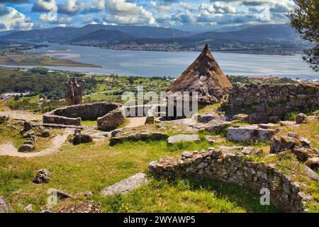 Keltisches Dorf, Santa Tecla Berg, Castro von Santa Trega, A Guarda, Pontevedra, Galicien, Spanien. Stockfoto