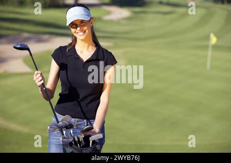 25 30jährige Frau auf Golfplatz. San Sebastian, Euskadi, Spanien. Stockfoto