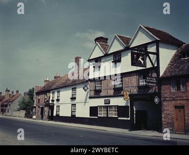 UNITED STATES ARMY AIR FORCES (USAAF) IN GROSSBRITANNIEN, 1942-1945 - The White Hart Hotel in Dorchester, Oxfordshire. Bild von Robert Astrella, 7th Photographic Reconnaissance Group. Geschrieben auf einer Folie: 'Dorchester in der Nähe von Mt Farm'. , United States Army Air Forces, 7th Photographic Reconnaissance Group, United States Army Air Forces, 8th Air Force, United States Army Air Forces Stockfoto