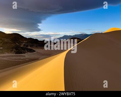 Die spektakulären Sanddünen des Steinbocks im Death Valley National Park, Kalifornien, USA Stockfoto