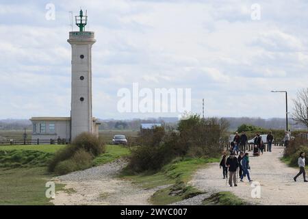 Le Hourdel, Frankreich. April 2024. © PHOTOPQR/LE COURRIER PICARD/Fred HASLIN ; Le Hourdel ; 05/04/2024 ; 05/04/24 Debüt de la Saison estivale sur la cote picarde Le Hourdel Foto Fred Haslin Frankreich, april 2024 Beginn der touristischen Saison an der Küste, in Picardy Credit: MAXPPP/Alamy Live News Stockfoto