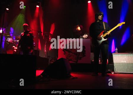 Liam Gallagher und John Squire treten live in der Columbiahalle in Berlin auf. Stockfoto