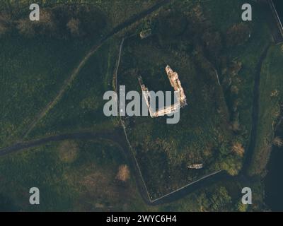 Terryland Castle in Galway, Irland bei Drohne Stockfoto