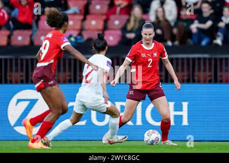 Zürich, Schweiz. April 2024. Zürich, Schweiz, 5. April 2024: Während des UEFA-Womens European Qualifiers-Fußballspiels zwischen der Schweiz und der Türkei im Letzigrund-Stadion in Zürich, Schweiz. (Daniela Porcelli/SPP) Credit: SPP Sport Press Photo. /Alamy Live News Stockfoto