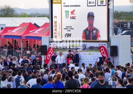 Badajoz, Espagne. April 2024. Badajoz Biwakambiance während der dritten Phase des BP Ultimate Rally-RAID 2024 Portugal am 5. April 2024 zwischen Grandola, Portugal und Badajoz, Spanien - Photo Paulo Maria/DPPI Credit: DPPI Media/Alamy Live News Stockfoto