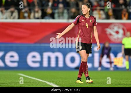 Leuven, Belgien. April 2024. Die Belgierin Amber Tysiak reagiert auf ein Fußballspiel zwischen der belgischen Frauennationalmannschaft der Roten Flammen und Spanien am Freitag, den 5. April 2024, in Heverlee, Leuven, das 1/6. Qualifikationsspiel der Europameisterschaft 2025. BELGA FOTO DAVID CATRY Credit: Belga News Agency/Alamy Live News Stockfoto