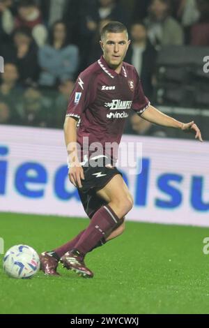 Salerno, Italien, 5. April 2024 Lassana Coulibaly von US Salernitana 1919 in Aktion während der Serie A Macth zwischen US Salernitana 1919 und US Sassuolo Credit: Agostino Gemito/ Alamy Live News Stockfoto