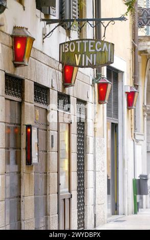 Restaurant und Keller Bottega del Vino. Verona. Veneto, Italien. Stockfoto