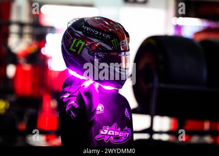 Suzuka, Japan. April 2024. NORRIS Lando (gbr), McLaren F1 Team MCL38, Porträt während des Formel 1 MSC Cruises Japanese Grand Prix 2024, 4. Runde der Formel 1 Weltmeisterschaft 2024 vom 5. Bis 7. April 2024 auf dem Suzuka International Racing Course in Suzuka, Japan Credit: Independent Photo Agency/Alamy Live News Stockfoto