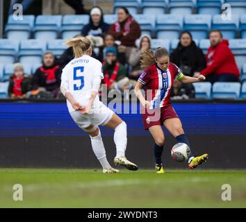 Oslo, Norwegen. April 2024. Oslo, Norwegen, 5. April 2024: Guro Reiten (11 Norwegen) schießt den Ball während des Fußballspiels der UEFA Women's European Qualifier zwischen Norwegen und Finnland im Ullevaal Stadium in Oslo, Norwegen (Ane Frosaker/SPP). /Alamy Live News Stockfoto
