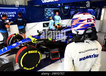 Suzuka, Japan. April 2024. Logan Sargeant (USA) Williams Racing FW46. 06.04.2024. Formel-1-Weltmeisterschaft, Rd 4, Großer Preis Von Japan, Suzuka, Japan, Qualifizierender Tag. Das Foto sollte lauten: XPB/Alamy Live News. Stockfoto
