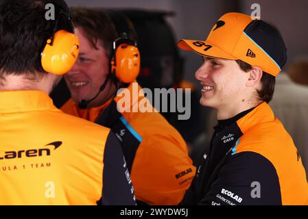 Suzuka, Japan. April 2024. Oscar Piastri (aus) McLaren. 06.04.2024. Formel-1-Weltmeisterschaft, Rd 4, Großer Preis Von Japan, Suzuka, Japan, Qualifizierender Tag. Das Foto sollte lauten: XPB/Alamy Live News. Stockfoto