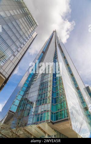 London, England; 6. April 2024 - Blick auf die Shard in London, England Stockfoto