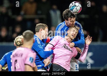 April 2024, Lyngby, Dänemark. Med. hovedstød: Lyngbys Lucas Lissens unter Superligakampen mellem Lyngby Boldklub og ob i Lyngby fredag den 5. april 2024. (Foto: Thomas Traasdahl/Scanpix 2024) Credit: Ritzau/Alamy Live News Stockfoto