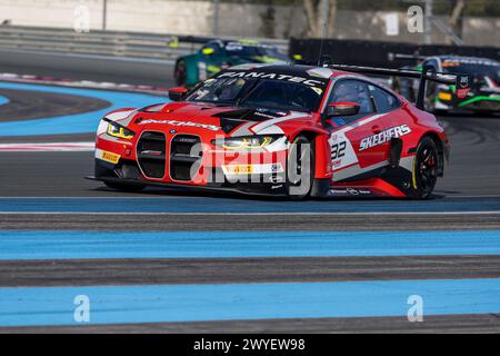 32 VAN DER LINDE Sheldon (zaf), VANTHOOR Dries (bel), WEERTS Charles (bel), Team WRT, BMW M4 GT3, Action während der 1. Runde der Fanatec GT World Challenge 2024 mit AWS auf dem Circuit Paul Ricard vom 5. bis 7. April 2024 in Le Castellet, Frankreich - Foto Marc de Mattia / DPPI Stockfoto