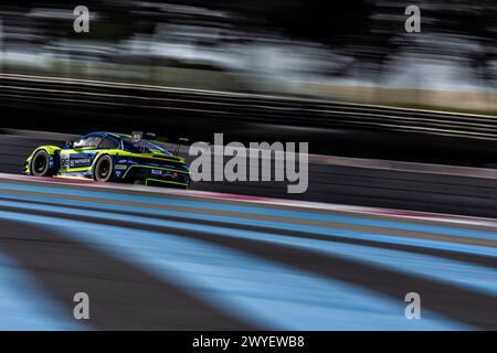 96 NIDERHAUSER Patrick (SWI), MULLER Sven (ger), ANDLAUER Julien (fra), Rutronik Racing, Porsche 911 GT3 R (992), Action während der 1. Runde der Fanatec GT World Challenge 2024 mit AWS auf dem Circuit Paul Ricard, vom 5. Bis 7. April 2024 in Le Castellet, Frankreich - Foto Marc de Mattia / DPPI Stockfoto