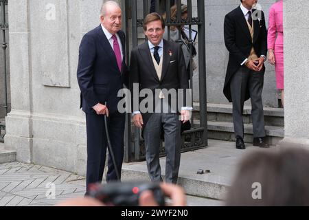 König Juan Carlos I. von Spanien während der Hochzeit von Jose Luis Martinez-Almeida mit Teresa Urquijo in der Pfarrei San Francisco de Borja, 6. April 2024, Stockfoto