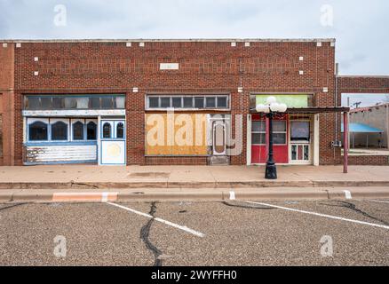 Alte verlassene Ladenfassaden im Stadtzentrum von Seagraves, Texas, USA Stockfoto