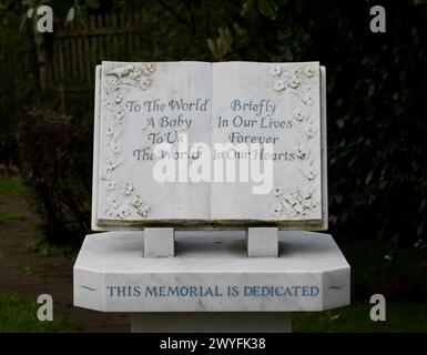 Children’s Death Memorial, Widney Manor Cemetery, Solihull, West Midlands, England, UK Stockfoto
