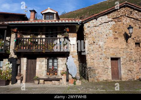 Architektur von Barcena Mayor, Kantabrien, Spanien Stockfoto