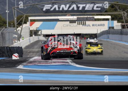 32 VAN DER LINDE Sheldon (zaf), VANTHOOR Dries (bel), WEERTS Charles (bel), Team WRT, BMW M4 GT3, Action während der 1. Runde der Fanatec GT World Challenge 2024 mit AWS auf dem Circuit Paul Ricard vom 5. bis 7. April 2024 in Le Castellet, Frankreich Stockfoto