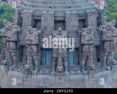 Panoramablick über die Stadt Leipzig mit dem Denkmal der Völkerschlacht in Leipzig, Sachsen, Deutschland Stockfoto