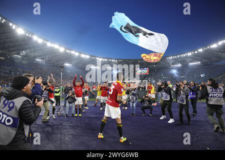 Rom, Italie. April 2024. Gianluca Mancini von Roma feiert den Sieg am 6. April 2024 im Stadio Olimpico in Rom, Italien - Foto Federico Proietti/DPPI Credit: DPPI Media/Alamy Live News Stockfoto