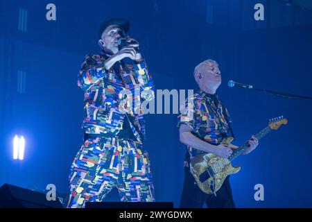 Samuel, Pseudonym von Samuel Umberto Romano, Leadgesang von Subsonica, und Max Casacci von Subsonica Leadgitarre während der Subsonica 2024 Tour Stockfoto