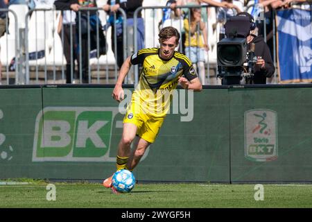 Matteo Tramoni vom Pisa Sporting Club 1909 während des italienischen Fußballspiels der Serie B zwischen Brescia Calcio FC und Pisa SC 1909 bei Mario Rig Stockfoto