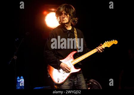 Liam Gallagher und John Squire treten am 6. April 2024 live in einem Konzert im Fabrique in Mailand auf Stockfoto