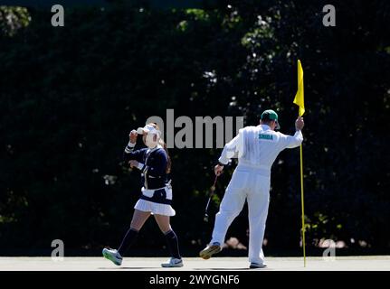 Augusta, Usa. April 2024. Rin Yoshida aus Japan geht am Samstag, den 6. April 2024 in Augusta, Georgia, in der Finalrunde der Augusta National Women's Amateur vom 11. Grün. Foto: John Angelillo/UPI Credit: UPI/Alamy Live News Stockfoto