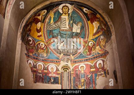 Apsis von Sant Climent de Taüll, Meister von Taüll, mittelalterliche romanische Gemälde, Nationalmuseum für katalanische Kunst, Museu Nacional d Art de Catalunya, MNAC, Barcelona, Spanien, Europa. Stockfoto