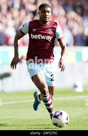 Wolverhampton, Großbritannien. April 2024. Ben Johnson von West Ham United während des Premier League-Spiels in Molineux, Wolverhampton. Der Bildnachweis sollte lauten: Andrew Yates/Sportimage Credit: Sportimage Ltd/Alamy Live News Stockfoto