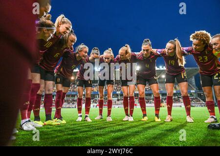 Leuven, Belgien. April 2024. Das belgische Team wurde am ersten Spieltag in der Gruppe A2 in der Liga der UEFA-Qualifikation für Frauen 2023-24 am Freitag, den 5. April 2024, in Leuven, BELGIEN vor einem Spiel zwischen den BELGISCHEN Nationalmannschaften, den Red Flames und Spanien, dargestellt. Quelle: Sportpix/Alamy Live News Stockfoto