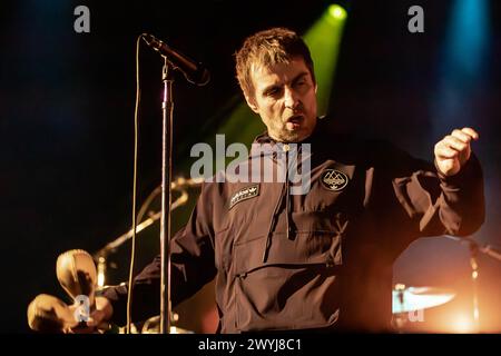 Mailand, Italien. April 2024. Die britischen Musiker LIAM GALLAGHER und JOHN SQUIRE treten live auf der Bühne von Fabrique auf, um ihr neues Album Liam Gallagher & John Squire zu präsentieren. Vermerk: Rodolfo Sassano/Alamy Live News Stockfoto